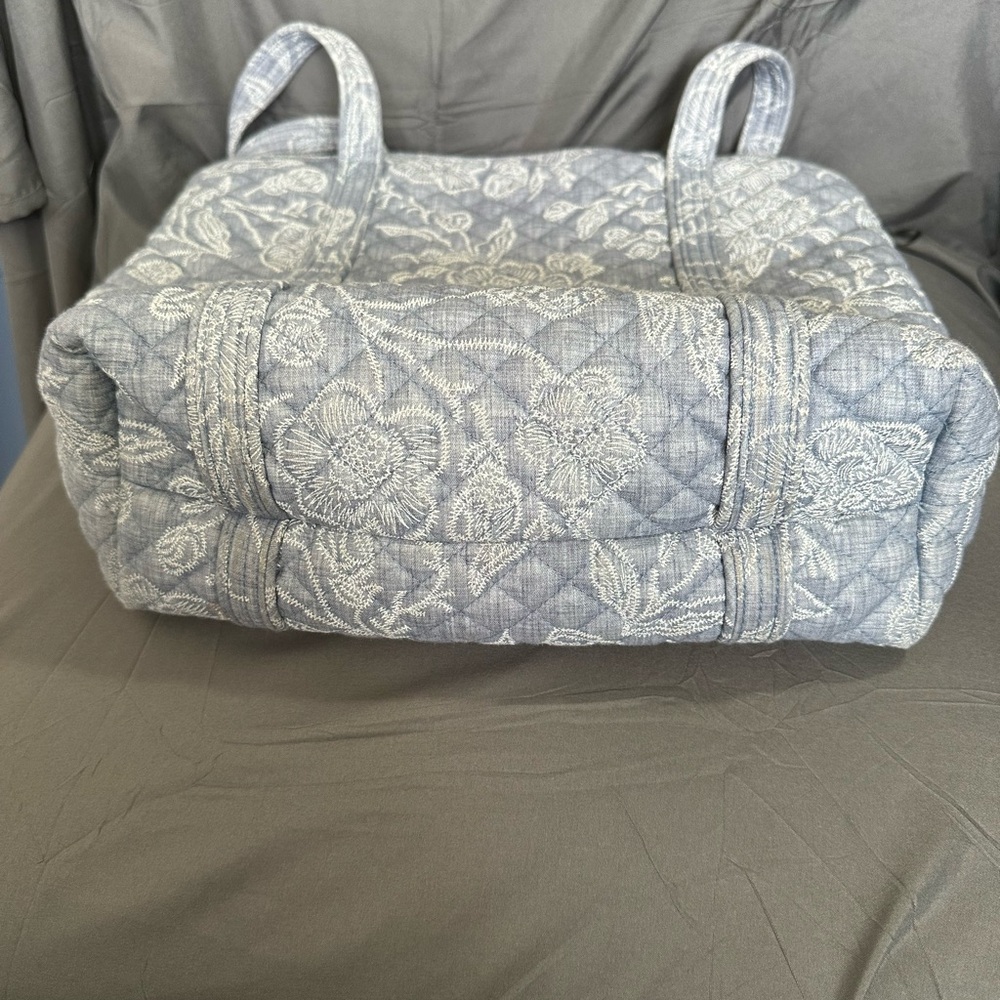 VERA BRADLEY ICONIC VERA TOTE PARK LACE - Picture 4 of 8
